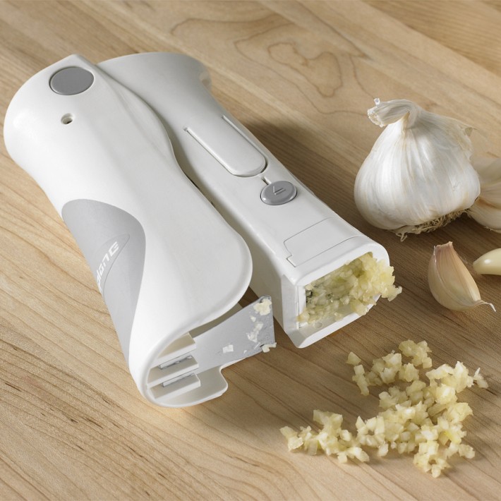 Food, product review and FREEBIES - Win a Microplane Garlic Mincer